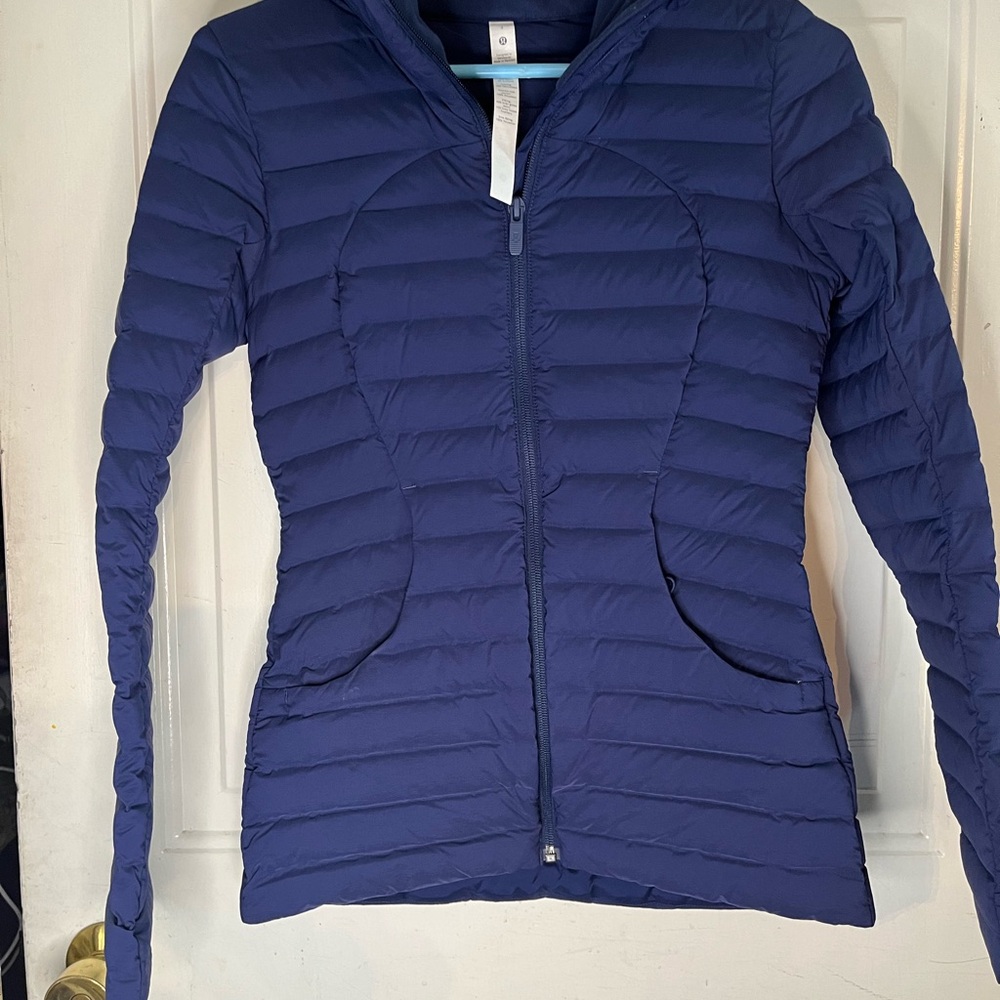 Women's Navy Puffer Jacket